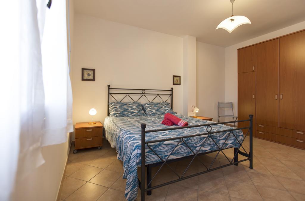 דירות אלגהרו Elena House Fertilia מראה חיצוני תמונה