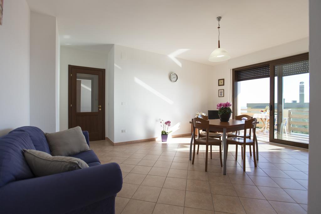 דירות אלגהרו Elena House Fertilia מראה חיצוני תמונה